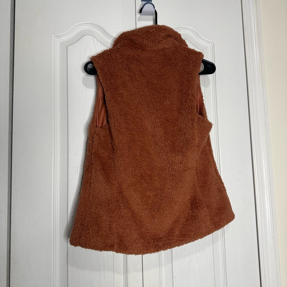 Patagonia Burnt Orange Fleece Vest - Picture 6 of 6